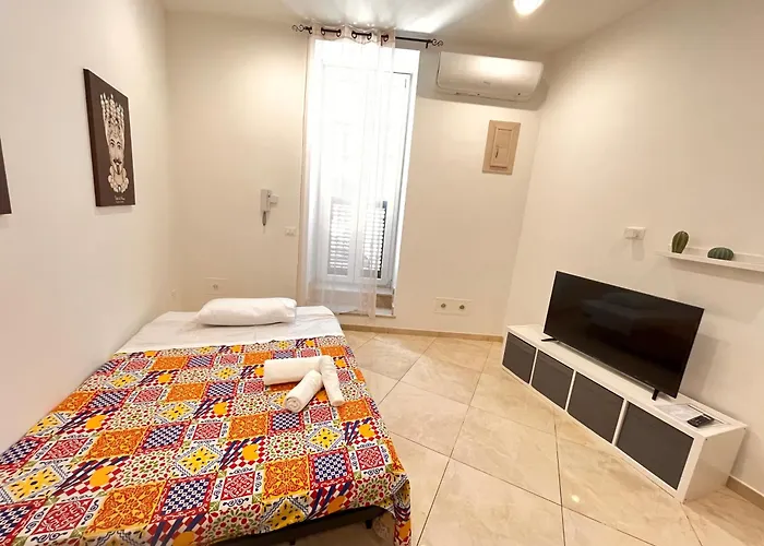 Esse House 4* 诺托