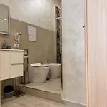 Esse House 4* Ното