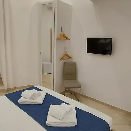 Esse House's Bed and breakfast
