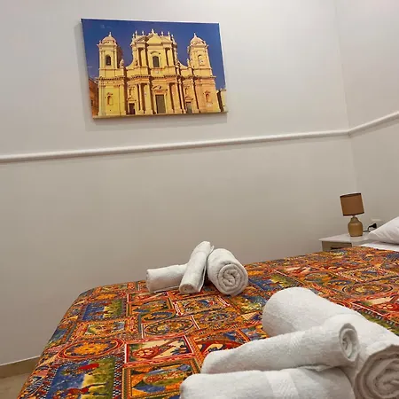 Esse House Bed and Breakfast 4*