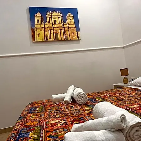 Esse House 4* Noto