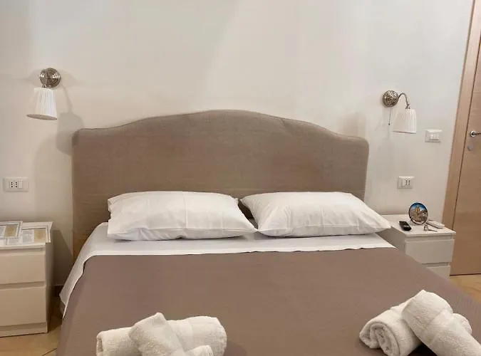 Esse House 노토