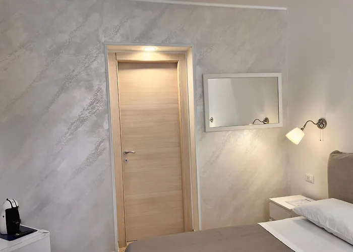 B&B Esse House 4*